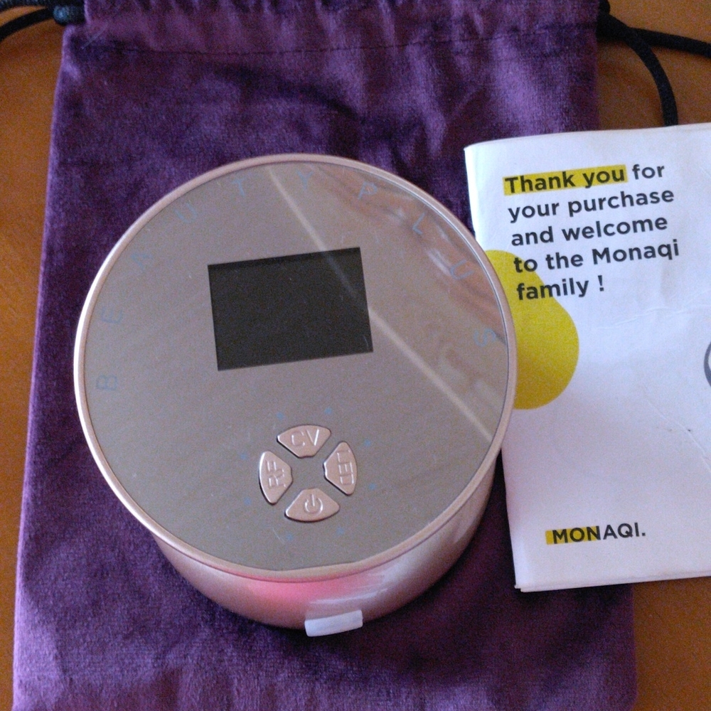 Monaqi beauty plus